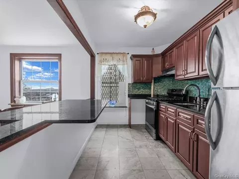 56-07 31st #6A, Woodside, NY 11377