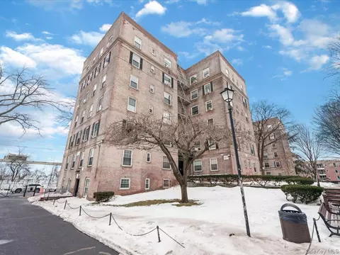 56-07 31st Ave #6A, Woodside, NY 11377
