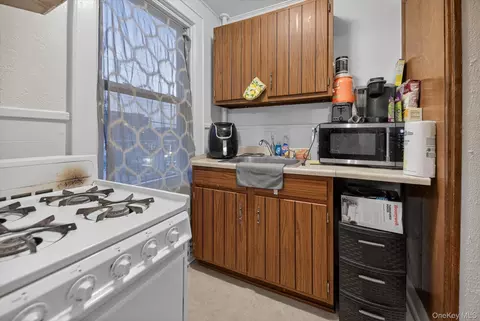 Kitchen - 1206 Main St, Peekskill, NY 10566 photo 9 of 10