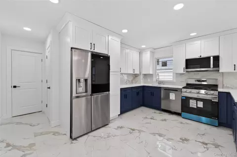 172-09 140th Ave, New York, NY 11434