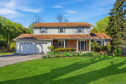 35 E Neck Rd, Huntington, NY 11743