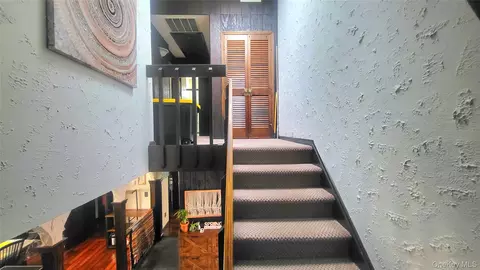 Entry Way - 98 Sutton Park Rd, Poughkeepsie, NY 12603 photo 6 of 6