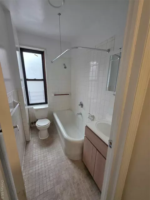 855 E 178th St #15A, New York, NY 10460 photo 10