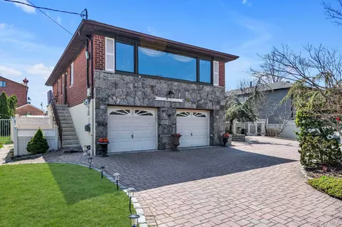 Exterior - 138-10 11 Ave, Malba, NY 11357 photo 2 of 5