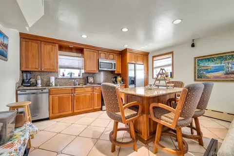 Kitchen - 138-10 11 Ave, Malba, NY 11357 photo 2 of 2