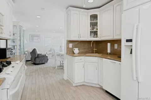 Kitchen - 67 Winchester Ave, Peekskill, NY 10566 photo 3 of 3