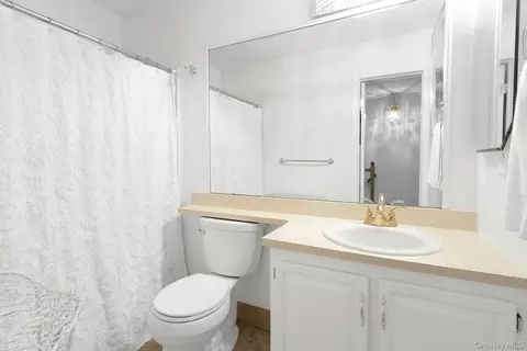 Bath - 67 Winchester Ave, Peekskill, NY 10566 photo 4 of 4