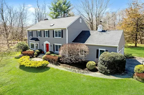 83 Upper Shad Rd, Pound Ridge, NY 10576
