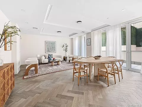 78-29 Austin St #TH14, Forest Hills, NY 11375
