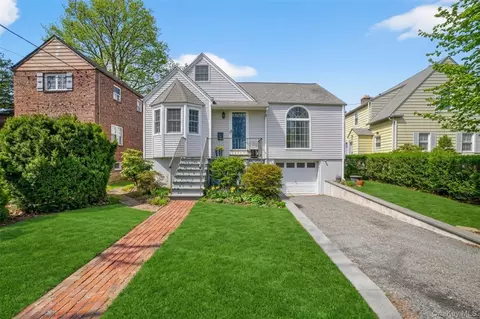 71 Saint Johns Ave, Yonkers, NY 10704