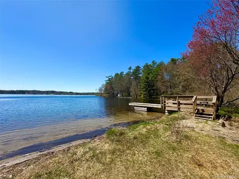 236 Lakeview Drive Rd, Highland, NY 12743