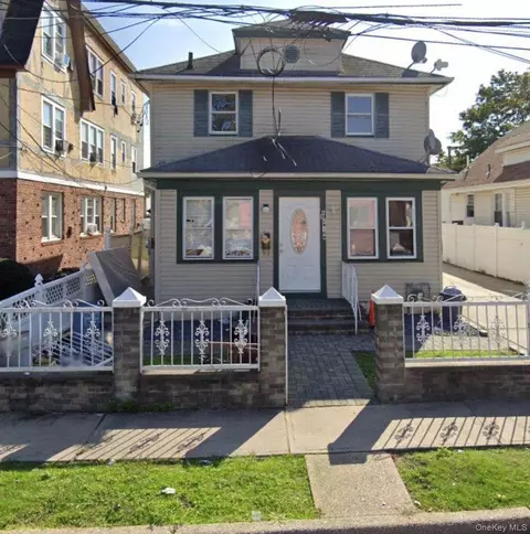 88 Union Pl, Hempstead, NY 11550