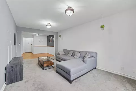 Living - 29 Abeel St #3A, Yonkers, NY 10705 photo 4 of 5