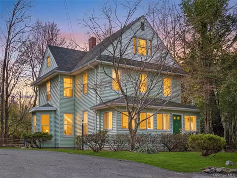 65 Viola Rd, Ramapo, NY 10901