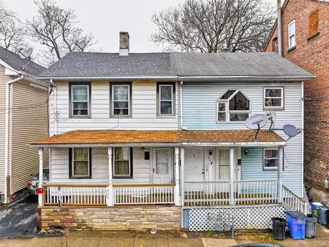 114 W Parmenter St, Newburgh, NY 12550