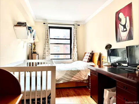 Bedroom - 150-25 72nd Rd #4C, Flushing, NY 11367 photo 2 of 3