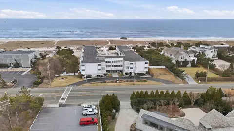 281 Dune Rd #16B, Westhampton Beach, NY 11978