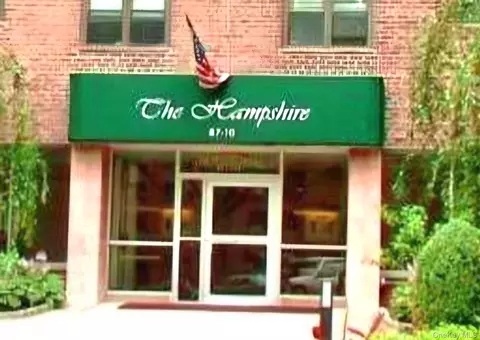 87-10 204 #B-61, New York, NY 11427