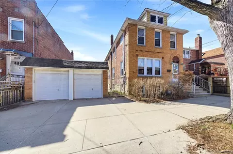 1631 Bogart Ave, New York, NY 10462