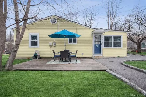 32 Stanwich Rd, Kent, NY 10512