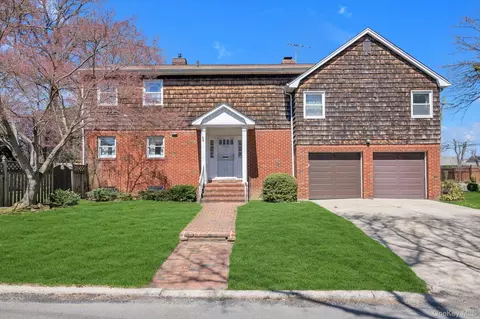 148-17 3rd Ave, New York, NY 11357