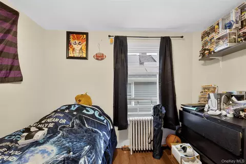 Bedroom - 113 Old Bay St, Peekskill, NY 10566 photo 7 of 7