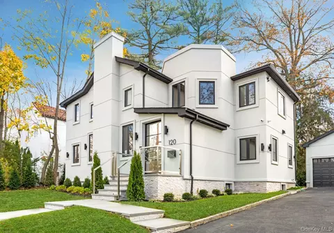 120 Baker Hill Rd, North Hempstead, NY 11023