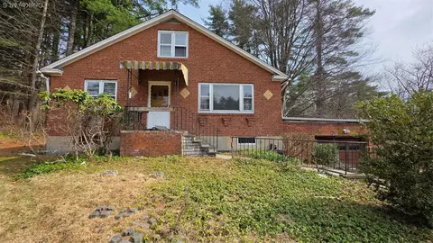 2088 State Route 32, Saint Remy, NY 12401