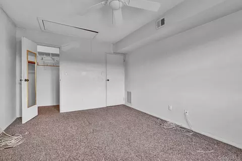 Bedroom - 228 Mariners Way, Copiague, NY 11726 photo 1 of 1
