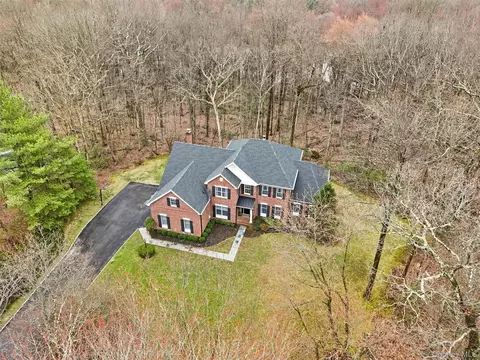 View/Area - 31 Split Rock Rd, Pound Ridge, NY 10576 photo 2 of 2