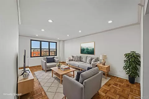 2835 Webb Ave #9E, New York, NY 10468