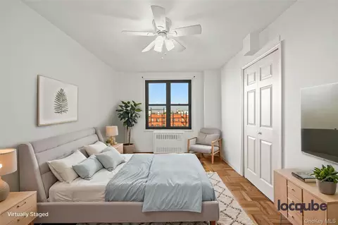 Bedroom - 2835 Webb Ave #9E, New York, NY 10468 photo 2 of 9
