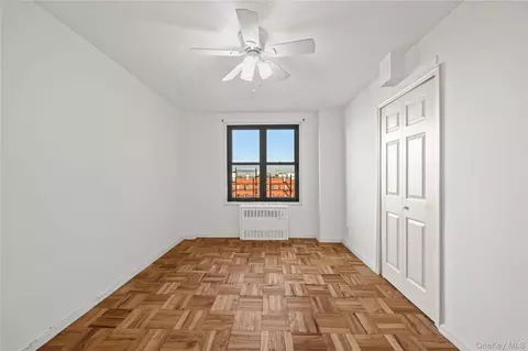 Bedroom - 2835 Webb Ave #9E, New York, NY 10468 photo 6 of 9