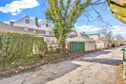 Exterior - 136-76 71st Rd, Flushing, NY 11367 photo 8 of 8