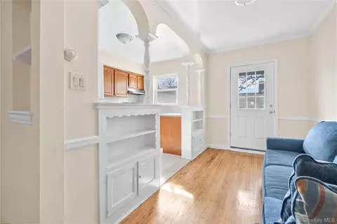 Entry Way - 136-76 71st Rd, Flushing, NY 11367 photo 2 of 4