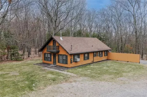 1050 Route 28, West Hurley, NY 12491