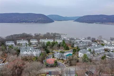 View/Area - 115 Viewpoint Ter, Peekskill, NY 10566 photo 1 of 6