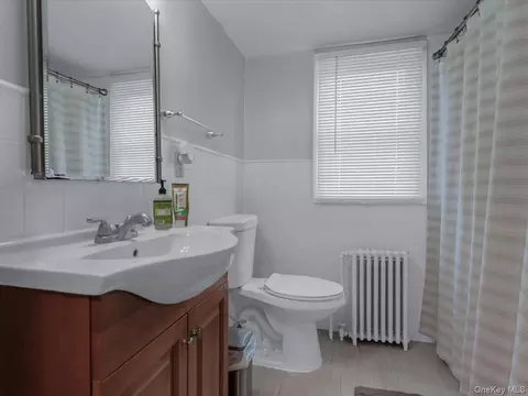 Bath - 53 River Ave, Patchogue, NY 11772 photo 1 of 1