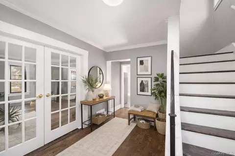 Entry Way - 96 Creek Rd, Poughkeepsie, NY 12601 photo 1 of 6