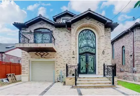 157-49 Rose Ave, Flushing, NY 11355