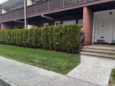 425 Tompkins Ave #13, Mamaroneck, NY 10543