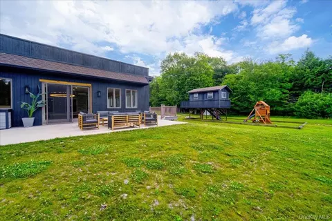 Exterior - 399 Gregory Rd, Thompson, NY 12701 photo 6 of 11