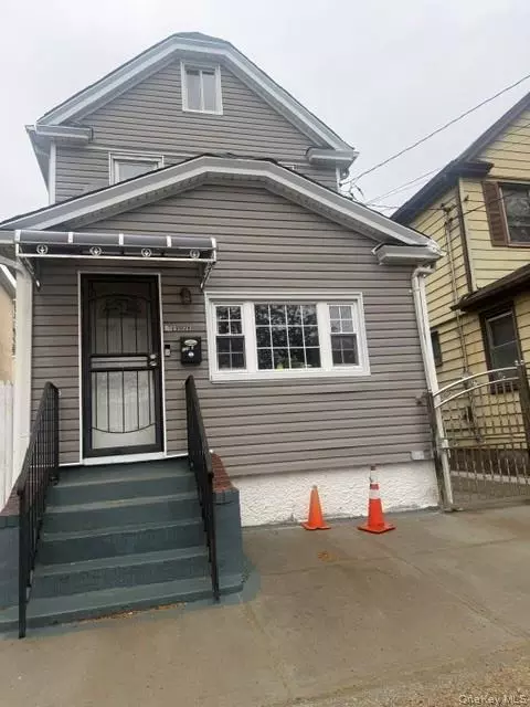 10929 156th St, Jamaica, NY 11433