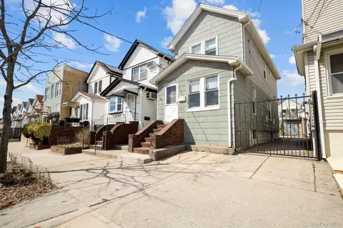 8511 Sutter Ave, New York, NY 11417