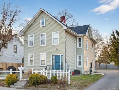 24 E Park Pl, Ramapo, NY 10901