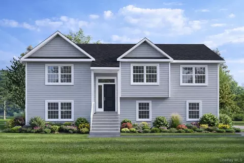 7 Lindenwood Ln, Newburgh Town, NY 12550