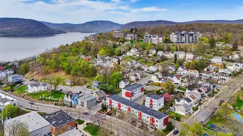 710 Main St, Peekskill, NY 10566