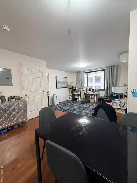 13646 41st Ave #2E, New York, NY 11355 photo 4