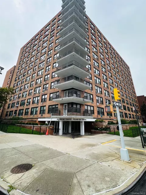 3121 Middletown Rd #4K, New York, NY 10461