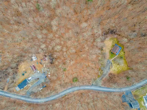 100 Lewis Ln, Plattekill, NY 12589